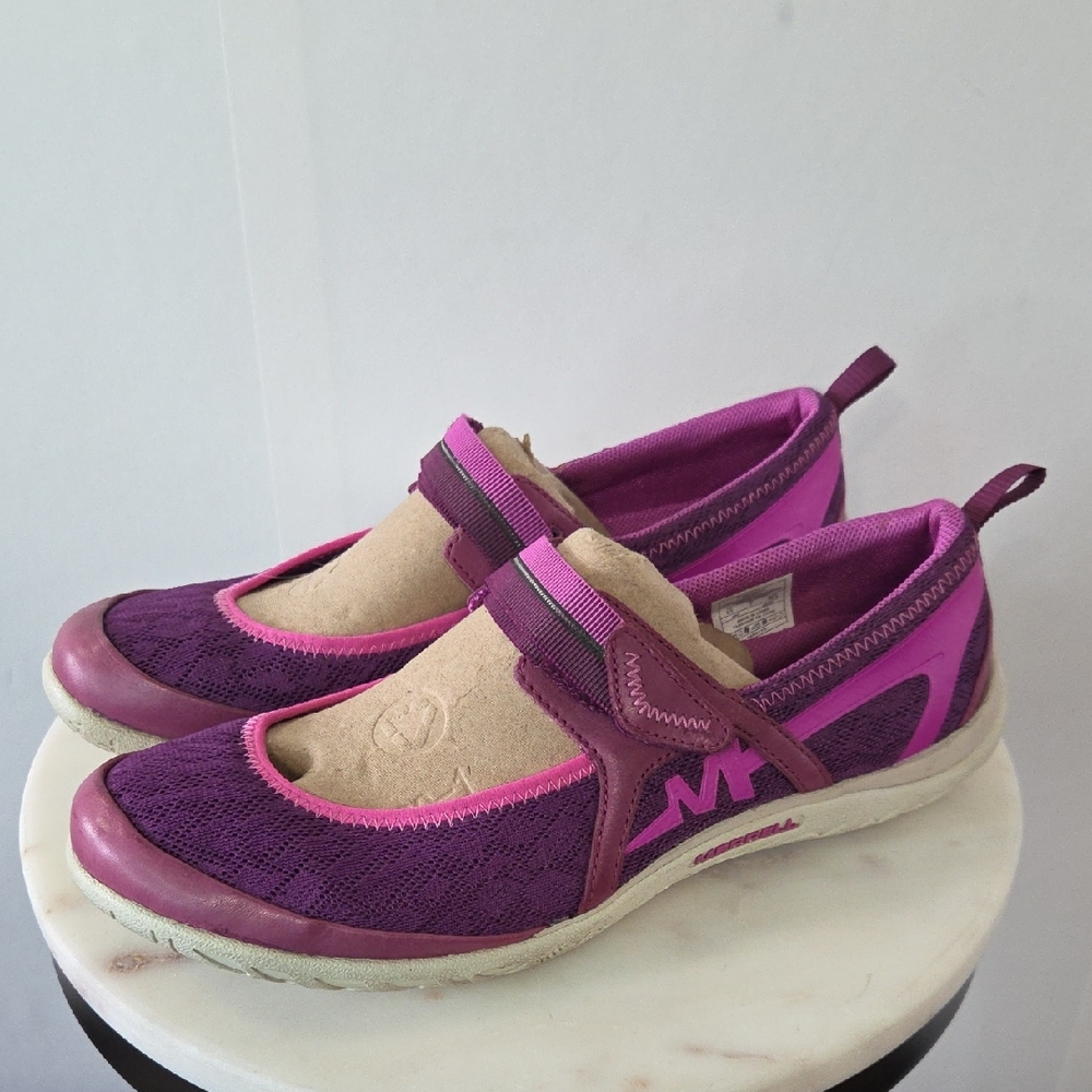 Merrell Purple and Pink Slip-On Flats Size 9.5